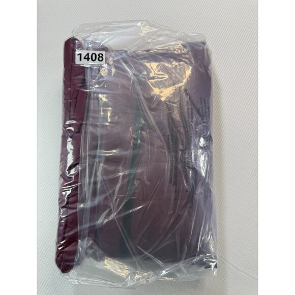 Asics Women’s Down Jacket Maroon Packable 90/10 Duck Down Size Large - Picture 7 of 7